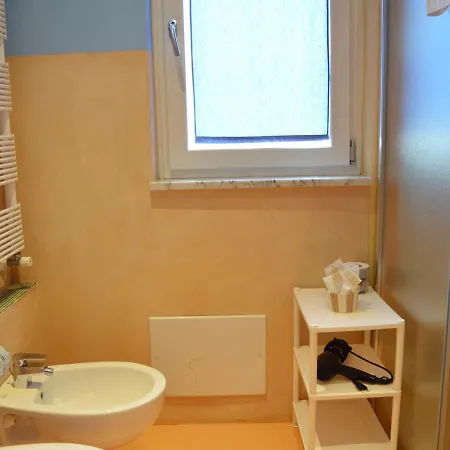 Essenza Di Mare Bed & Breakfast